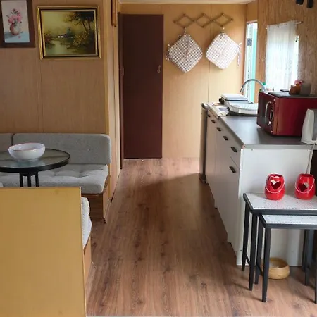 Nad Jeziorem W Chlopowie Ferienhaus Chlopowo (Choszczno)